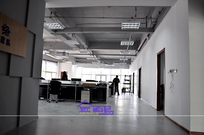 松崗蚌崗廠房翻新，松崗辦公室裝修改造，蚌崗廠房裝修改造