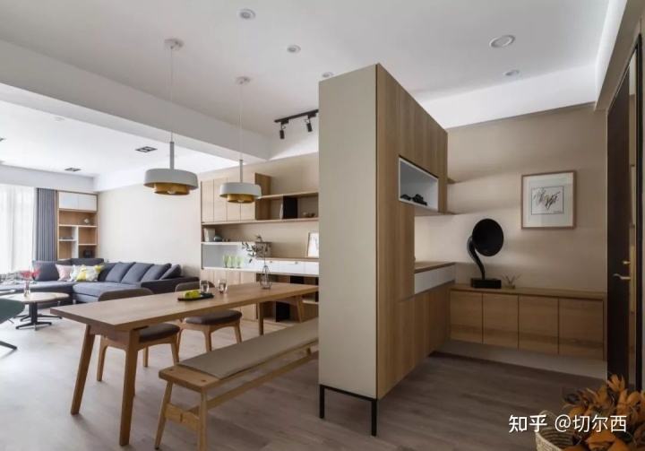 這樣設計玄關隔斷，即實用又美觀。