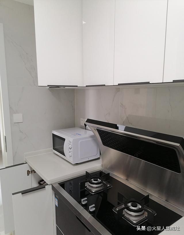 小廚房裝修_小戶型開(kāi)放式廚房裝修效果圖_小u型廚房裝修效果圖