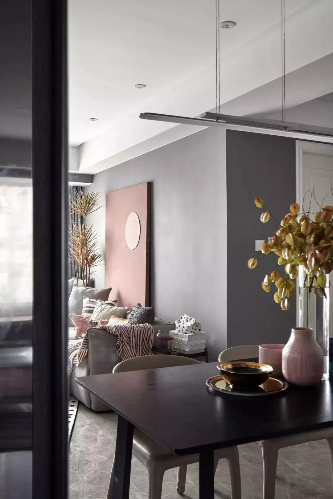 現(xiàn)代簡約風格客廳裝修效果圖_2015現(xiàn)代簡約風格客廳裝修效果圖_后現(xiàn)代裝修風格