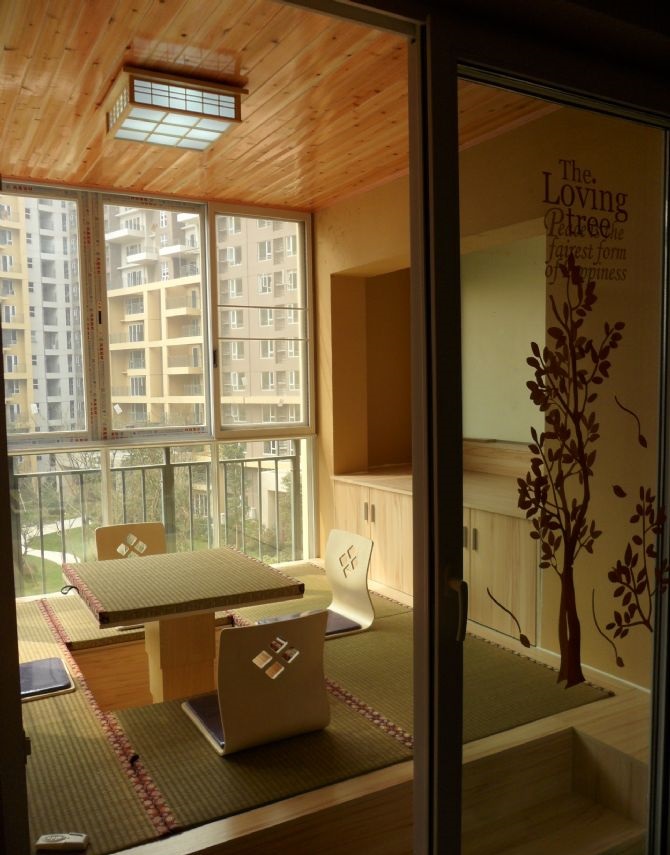 陽(yáng)臺(tái)榻榻米效果圖，陽(yáng)臺(tái)榻榻米布局