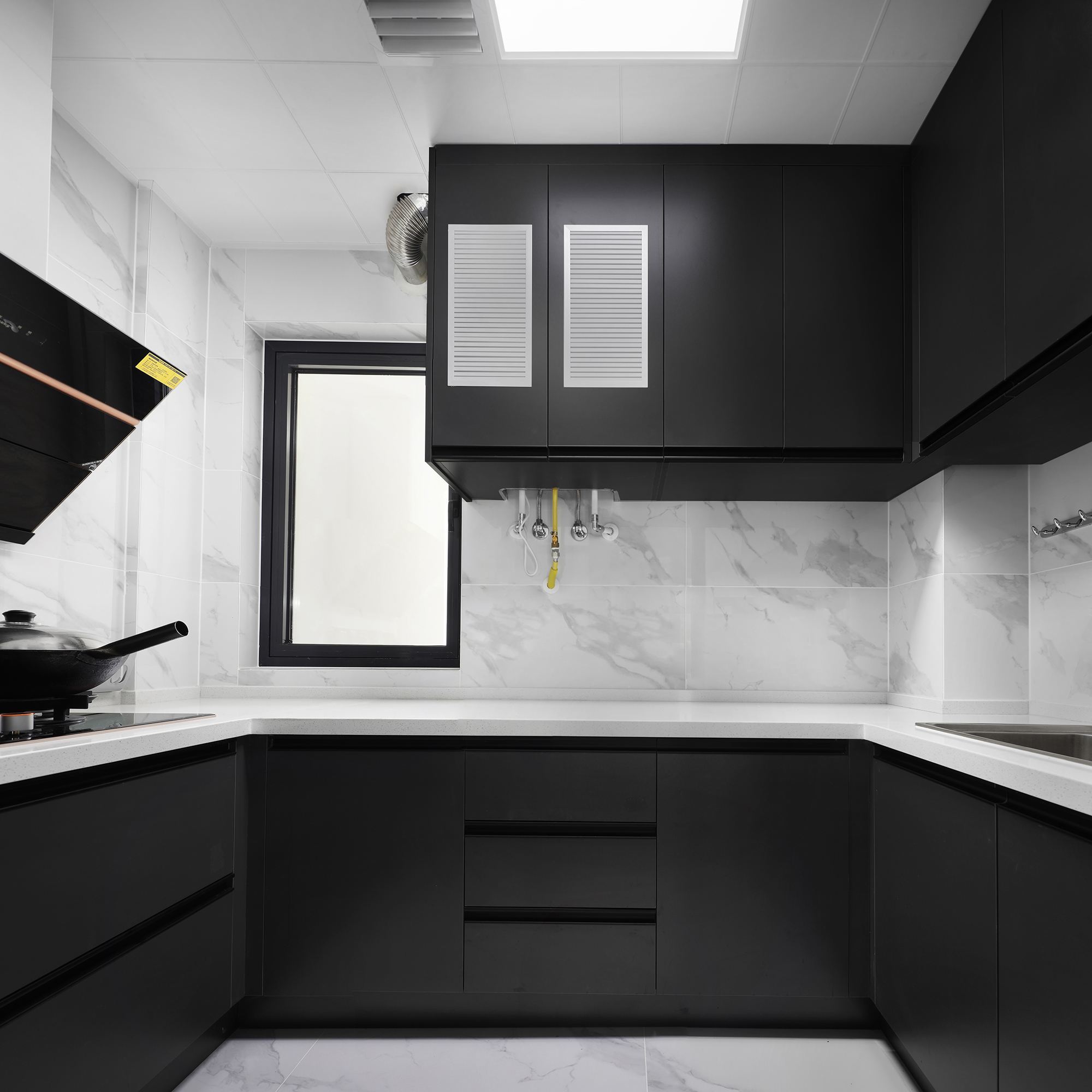 房子想裝修，五種受歡迎櫥柜顏色，這幾種顏色太賞心悅目了！