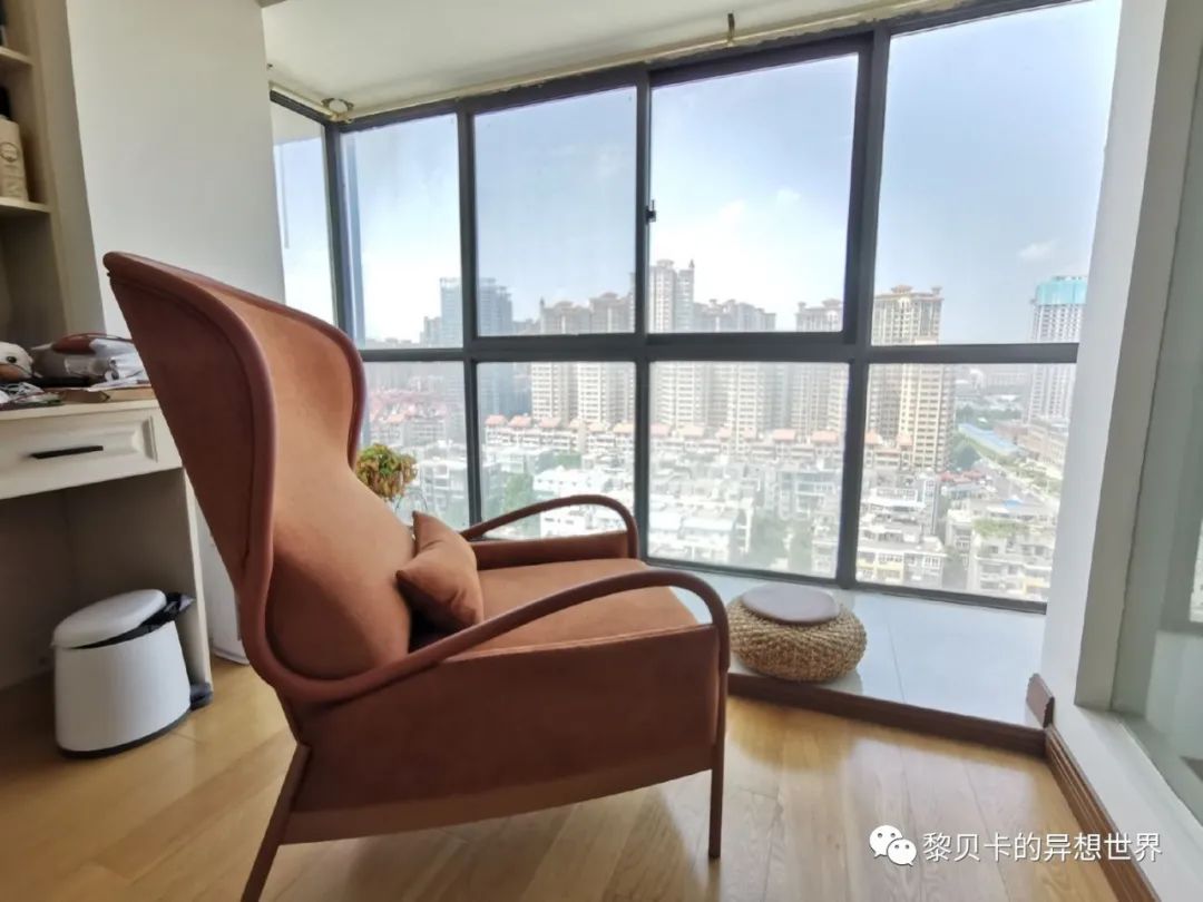 內(nèi)衣店裝修圖_內(nèi)衣實(shí)體店裝修風(fēng)格圖_內(nèi)衣飾品店裝修圖片