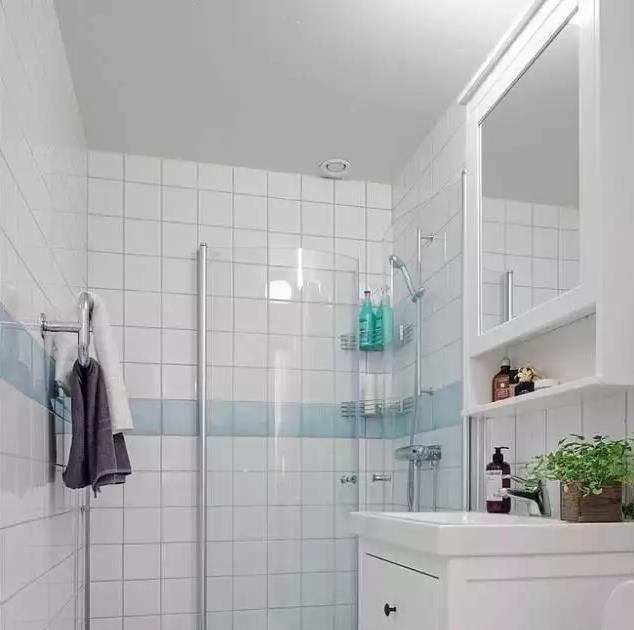 4平米衛(wèi)生間裝修效果圖，4平衛(wèi)生間裝修省錢(qián)上檔次