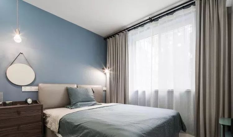 小陽臺(tái)裝修效果圖_裝修陽臺(tái)效果圖片欣賞_陽臺(tái)榻榻米裝修效果