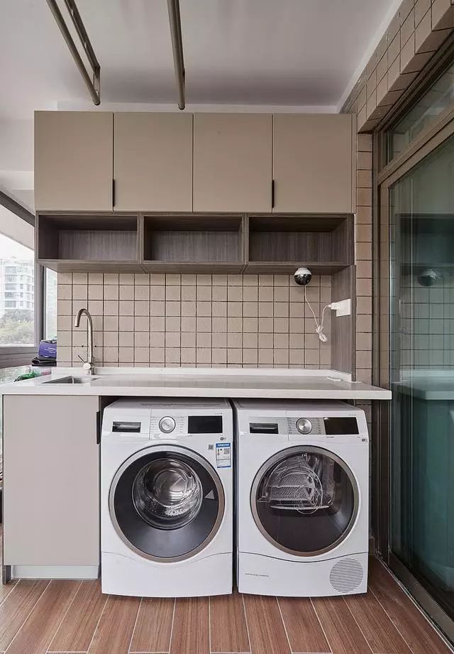 開放式陽臺(tái)裝修效果圖欣賞_陽臺(tái)裝修效果圖片_陽臺(tái)裝修效果圖欣賞