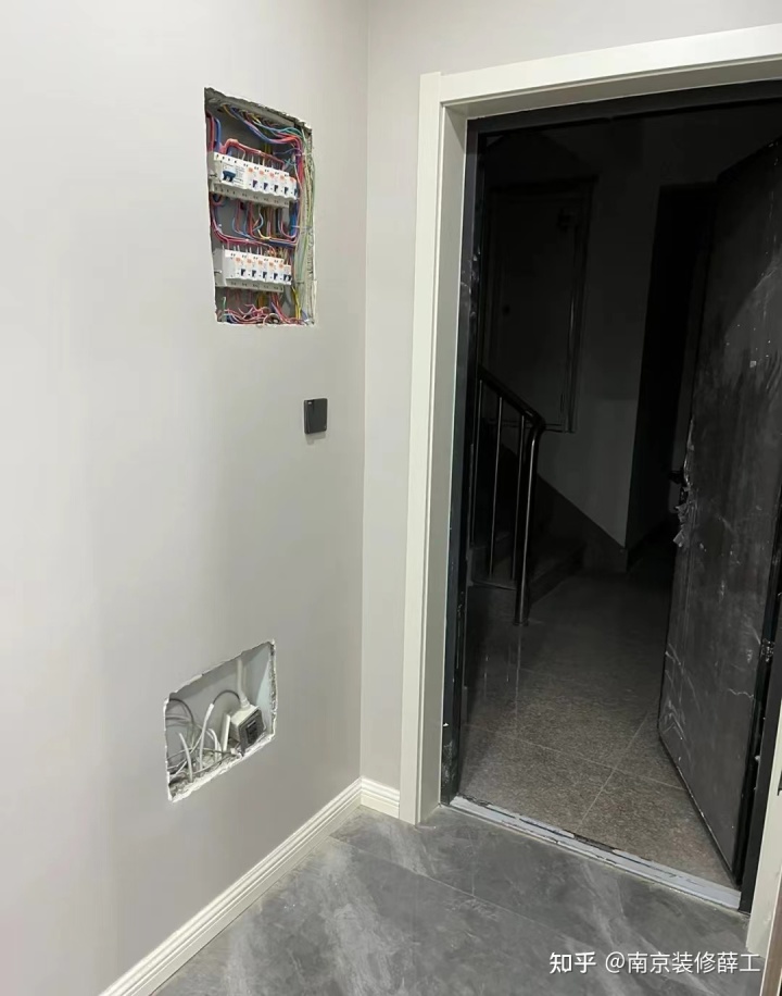 進門玄關(guān)裝修效果圖_玄關(guān)裝修_玄關(guān)裝修效果圖