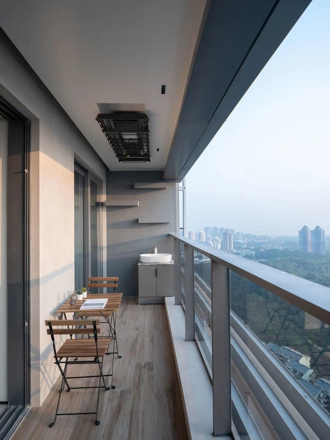 122㎡全屋高能：玄關(guān)收納/無吊頂/觀景陽臺，贊！