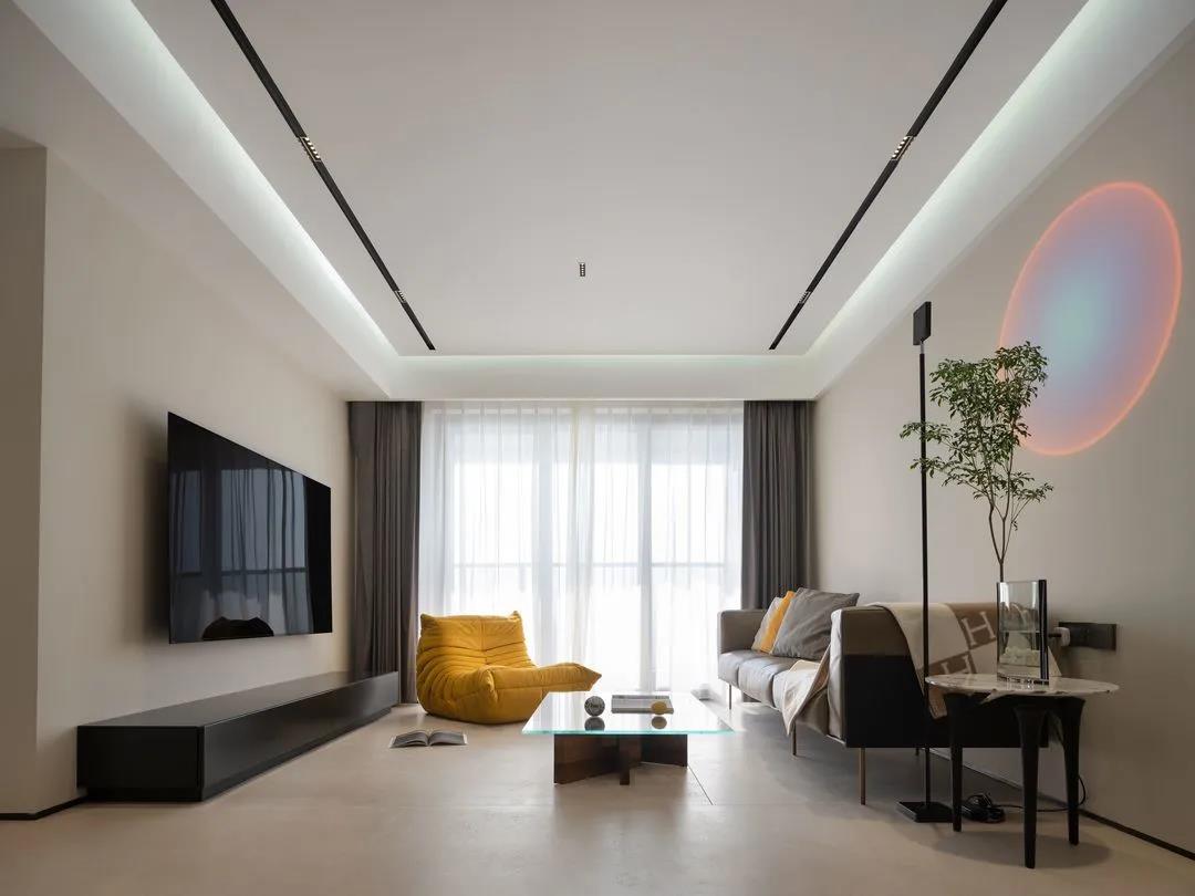 122㎡全屋高能：玄關(guān)收納/無吊頂/觀景陽臺，贊！