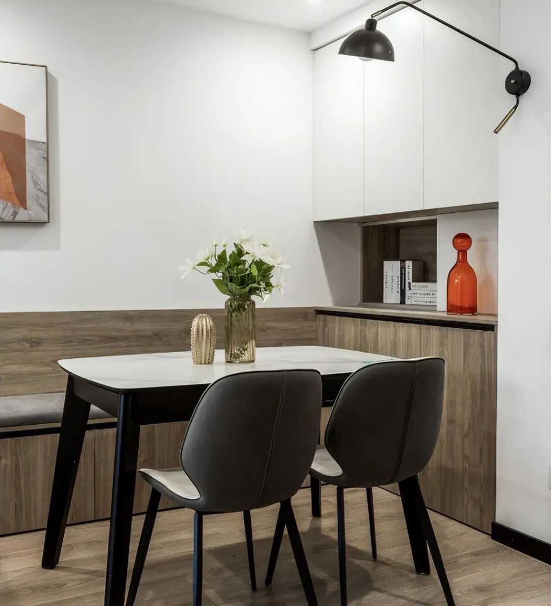 空間利用到極致的小戶型！50㎡當(dāng)兩室一廳用，還帶衣帽間