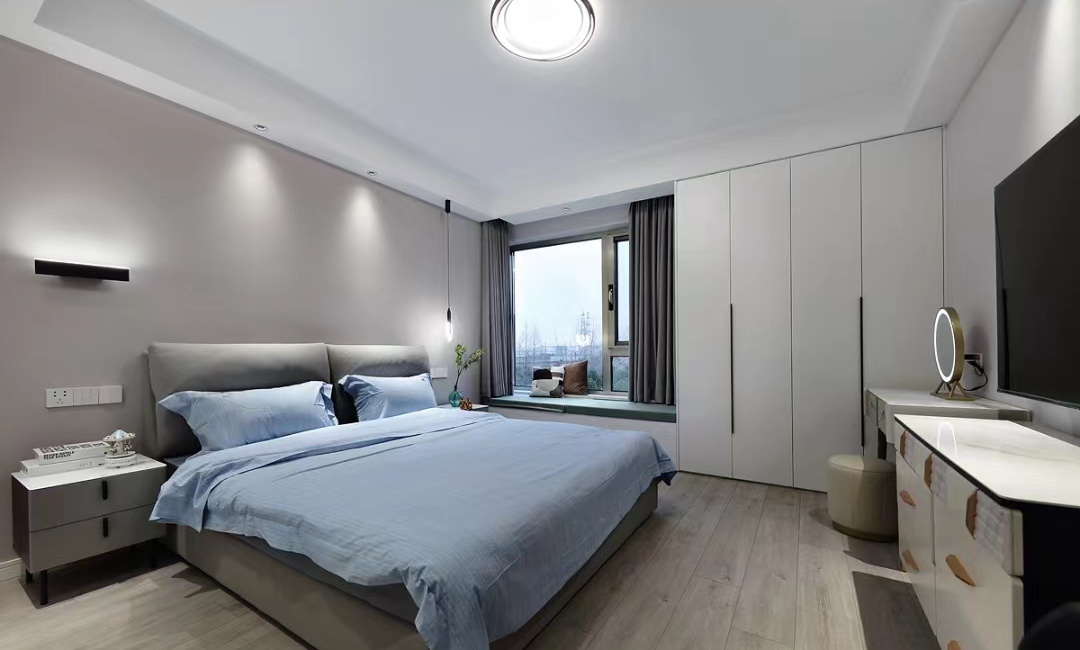 房間地板淺色裝修圖片_室內(nèi)地板磚裝修圖片_仿木地板瓷磚裝修圖片