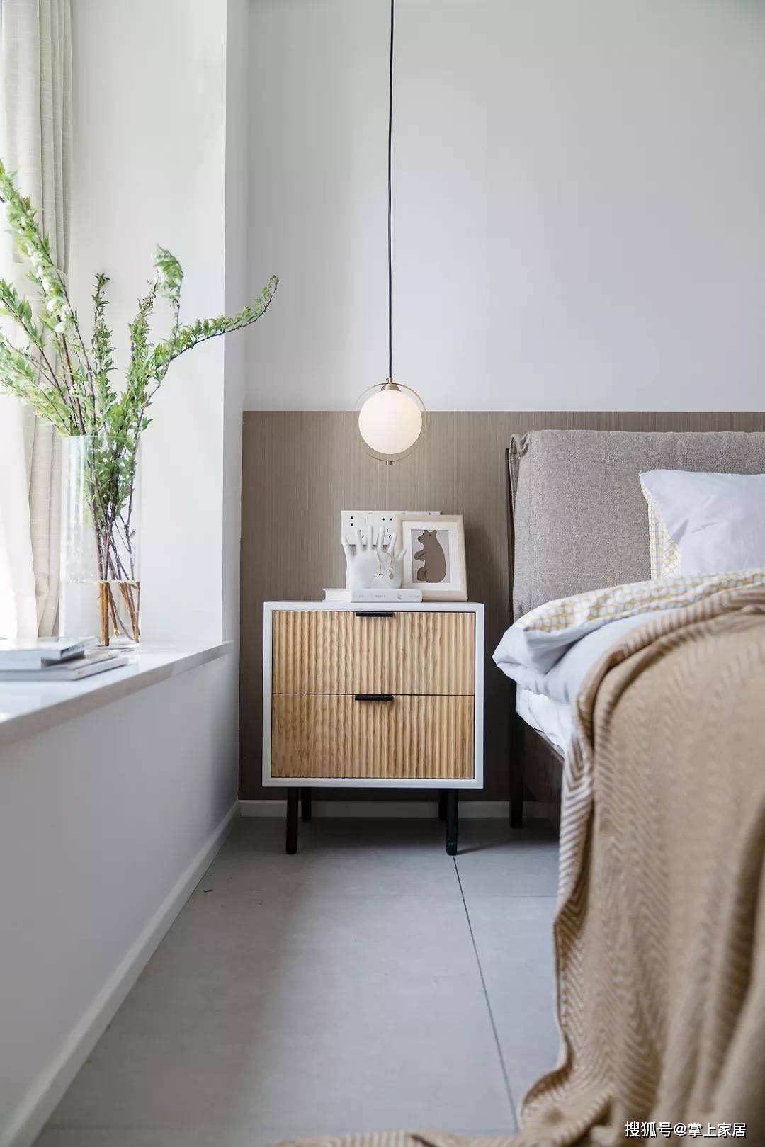 中年夫妻賣小房換大房，185㎡工業(yè)風(fēng)裝修，入戶就有小吧臺(tái)，羨慕