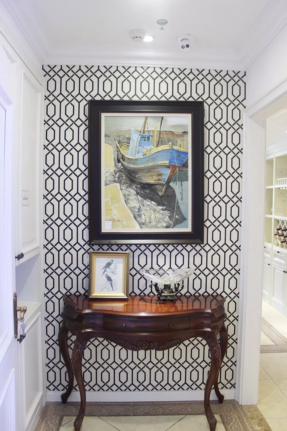 青島裝修設(shè)計_綠色裝修選材設(shè)計500問居室細節(jié)設(shè)計_門廳過道裝修與風(fēng)水設(shè)計