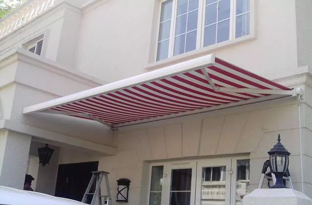 封閉陽臺(tái)外觀裝修效果圖_沒封閉陽臺(tái)裝修效果圖_封閉陽臺(tái)裝修效果圖