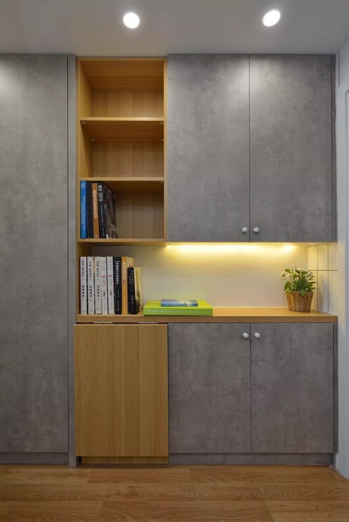 男主的45㎡公寓：功能齊全收納無敵，衛(wèi)生間玻璃墻做隔斷，機智