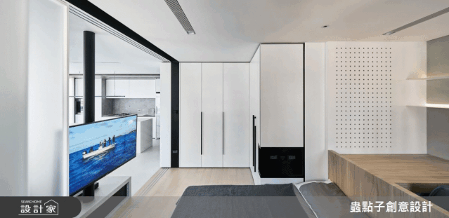 30平米小戶型，一面可動的墻，榨干雞肋地，逆天擁有餐廚、溜滑梯、浴缸、書房收納！