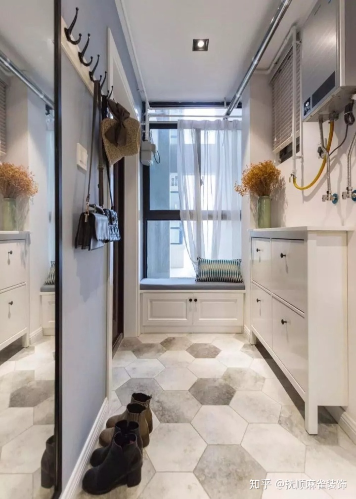 玄關(guān)吊頂裝修效果圖_玄關(guān)吊頂裝修效果圖 進門_歐式玄關(guān)裝修效果圖片